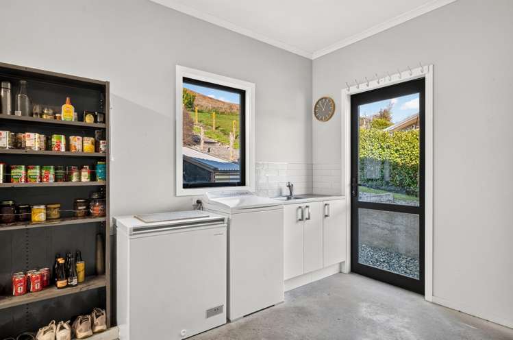 20 Genia Drive Wakefield_17