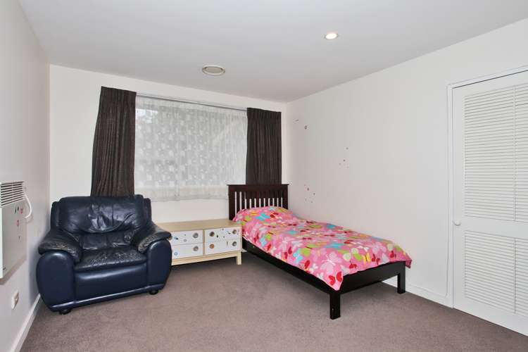 7 Gibson Drive Hornby_6