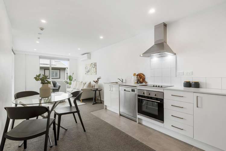 106/28B Eileen Newey Place Henderson_4