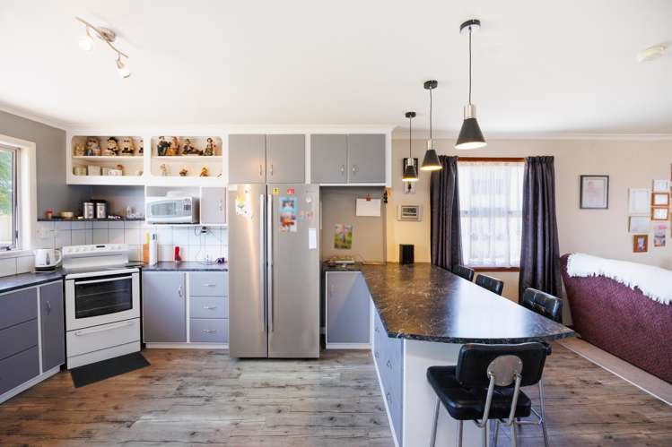 31 Cook Street Foxton_14