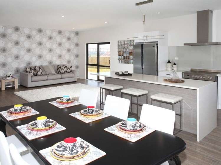 352 Upper Queen Street Pukekohe_6