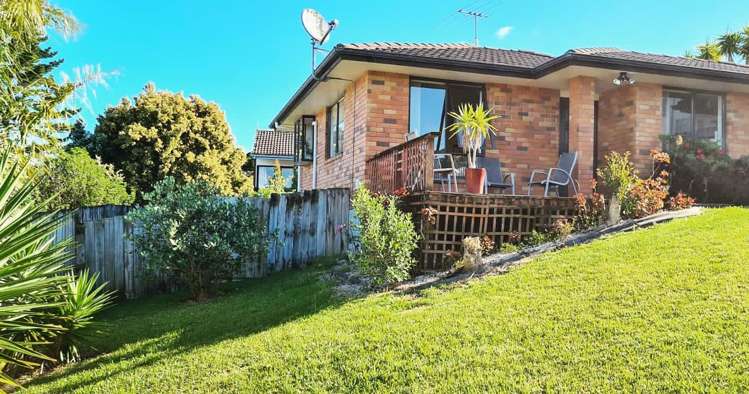 96 Kamara Road Glen Eden_11