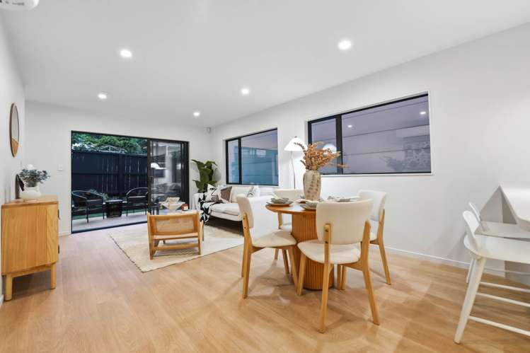 31 Mountain Road Mt Wellington_9