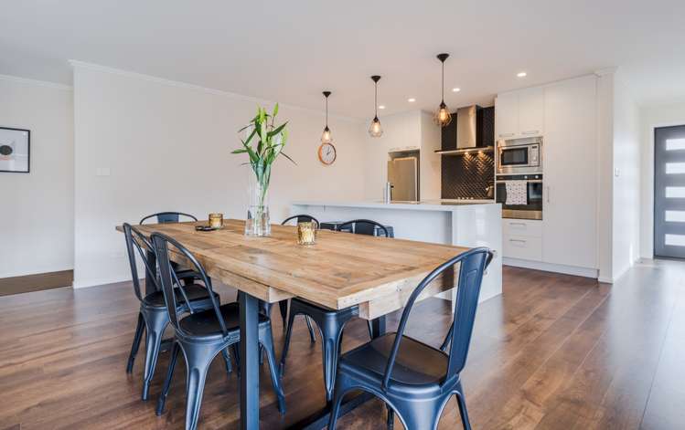 5 Pohutukawa Parade Riverhead_9