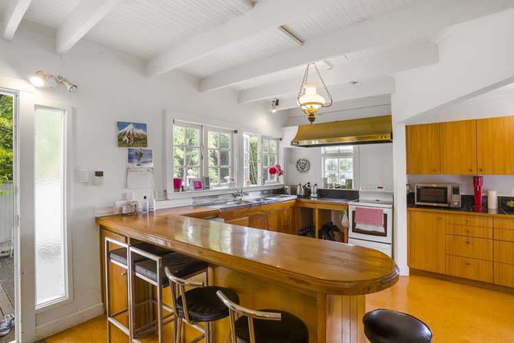 724 North Road Clevedon_5