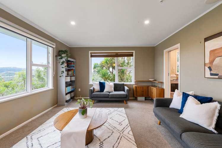 19 Jane Grove Paparangi_6