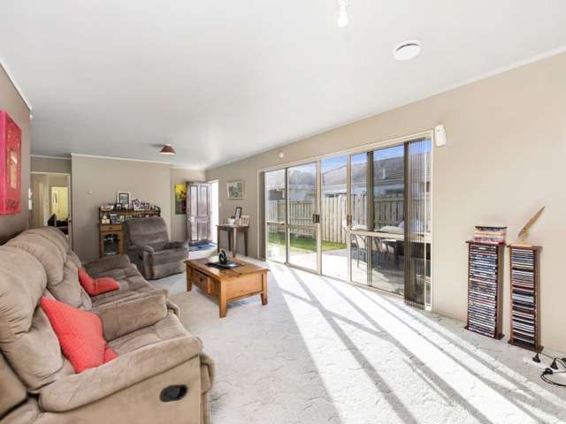 7 Checketts Place Papamoa_1