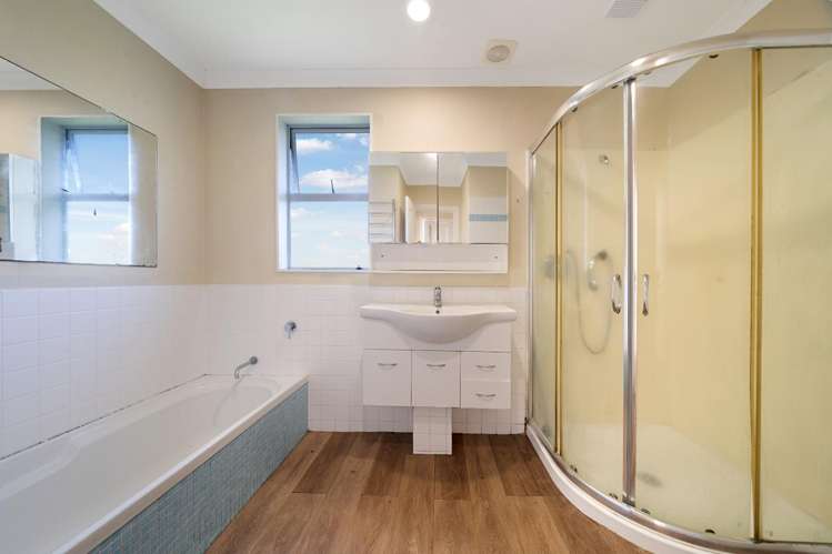 79 Godley Road 1676_7