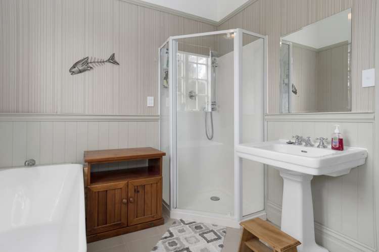 11 Symonds Street Waihi_23