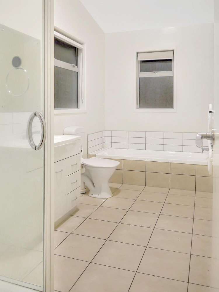  A/60 Bould Street Johnsonville_12