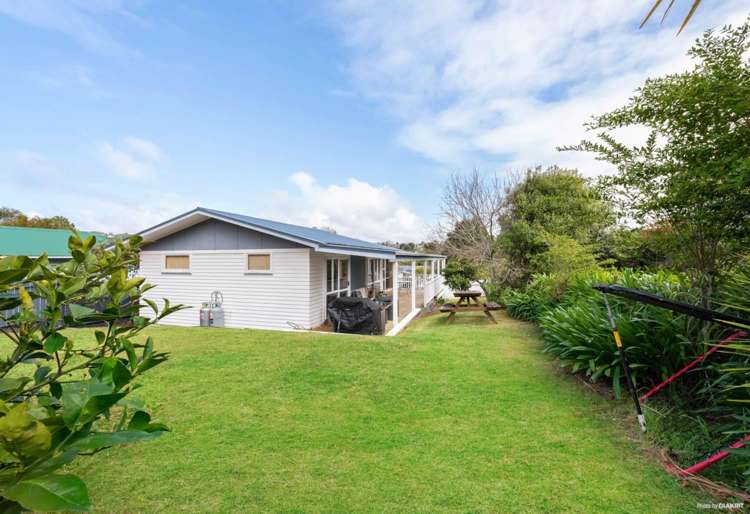 48 Captain Scott Road Glen Eden_1