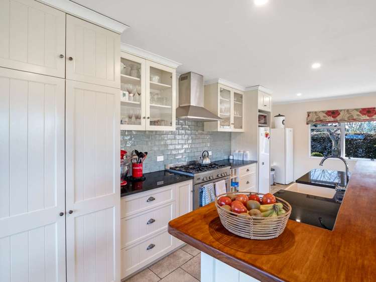 121 Mcleods Road Sefton_9