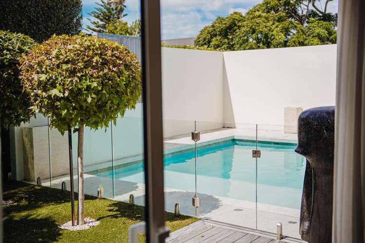 12 Tangaroa Street Point England_20