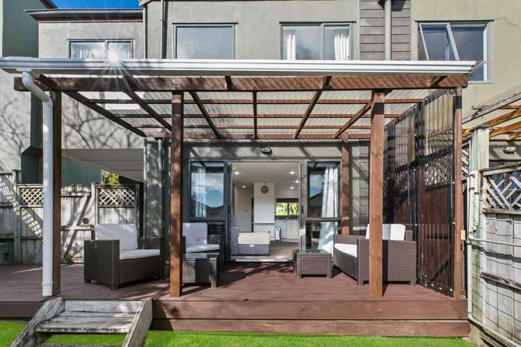 5/44 Fields Parade Oteha_9