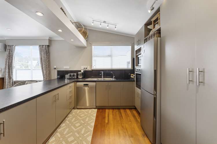 45 Koputara Road Himatangi Beach_19