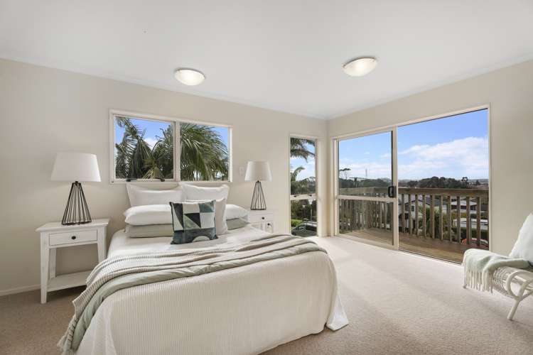 14 Woodward Avenue Mangere Bridge_5