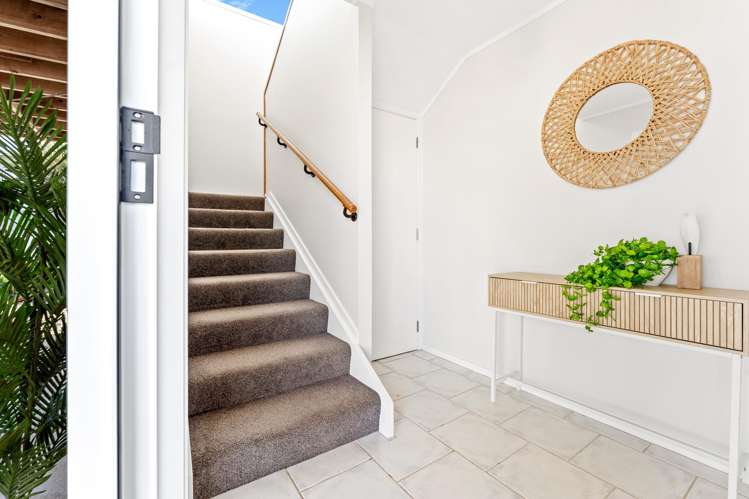 24a Zita Avenue Matakatia_18