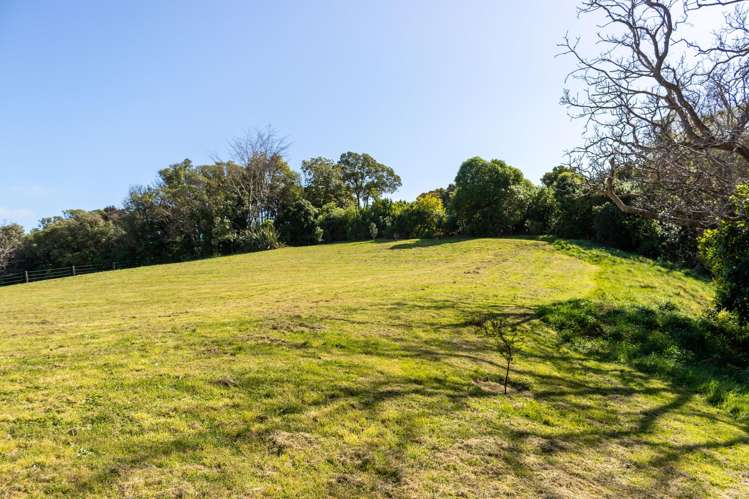 8 Woodills Road Akaroa_14