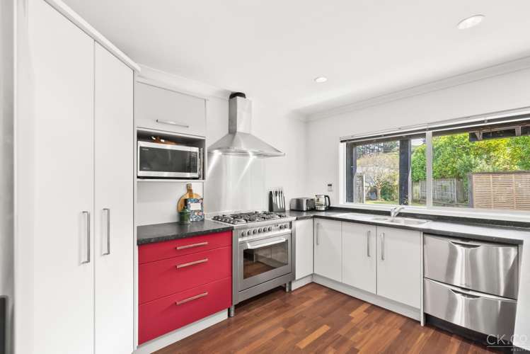 41 Arahiwi Grove Tirohanga_8