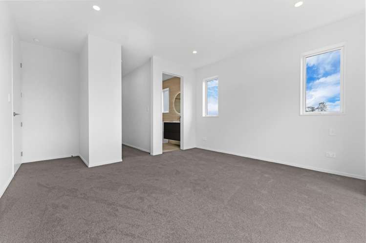 45 Tipu Crescent Milldale_16