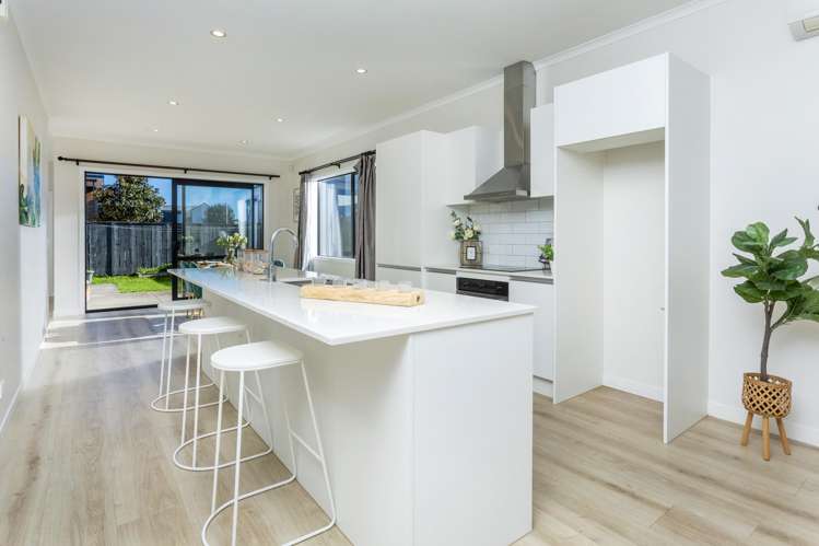 10 Grey Warbler Road Hobsonville_5