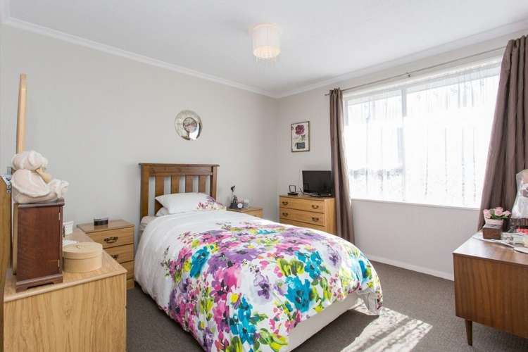 39b Oakley Crescent Hornby_8