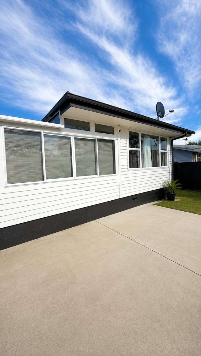  2 Jeanette Street Glenview_1
