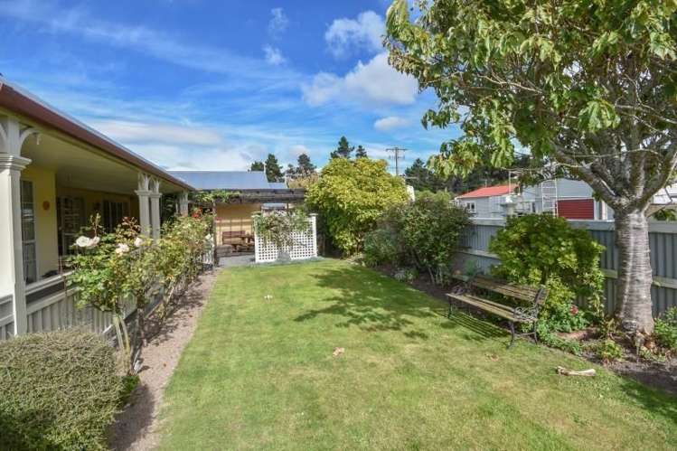 20 Muri Street Aramoana_15