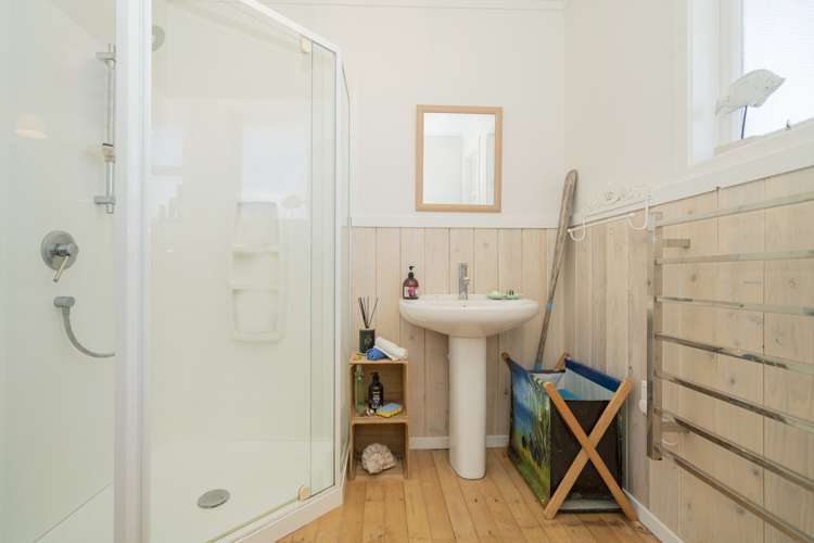 60b South East Highway Whitianga_8