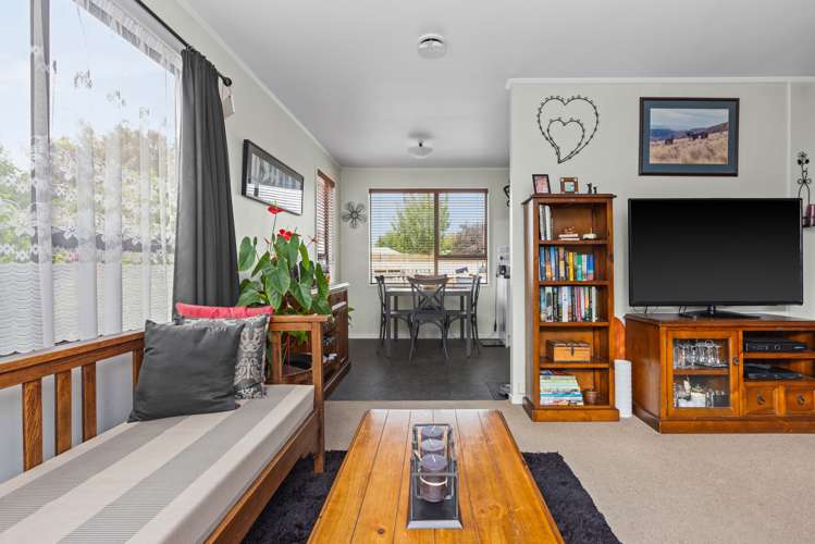 809 Collinge Road Mayfair_7