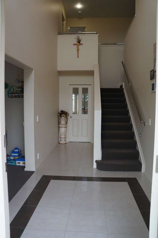 12 Tivoli Court Flat Bush_1