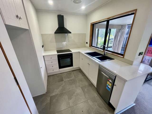 1/62a Wairoa Road Devonport_2