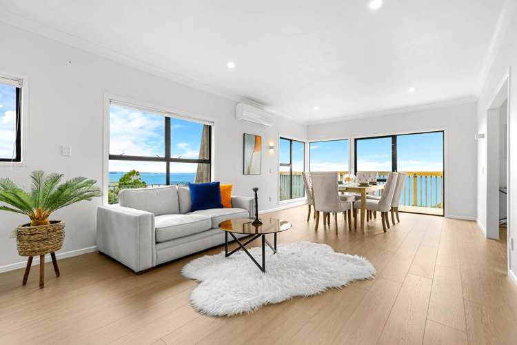 254 Whangaparoa Road Red Beach_4