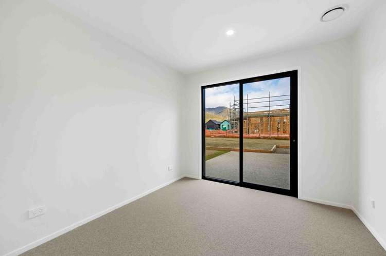 7 Buttercup Street Wanaka_25