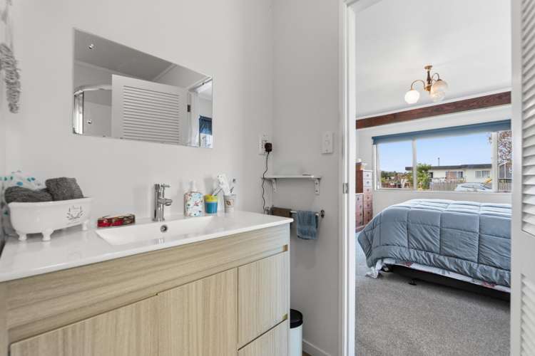 7 Pandora Place Welcome Bay_12