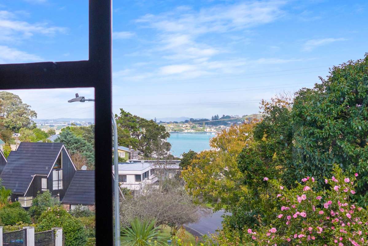 20 Pallister Drive_3