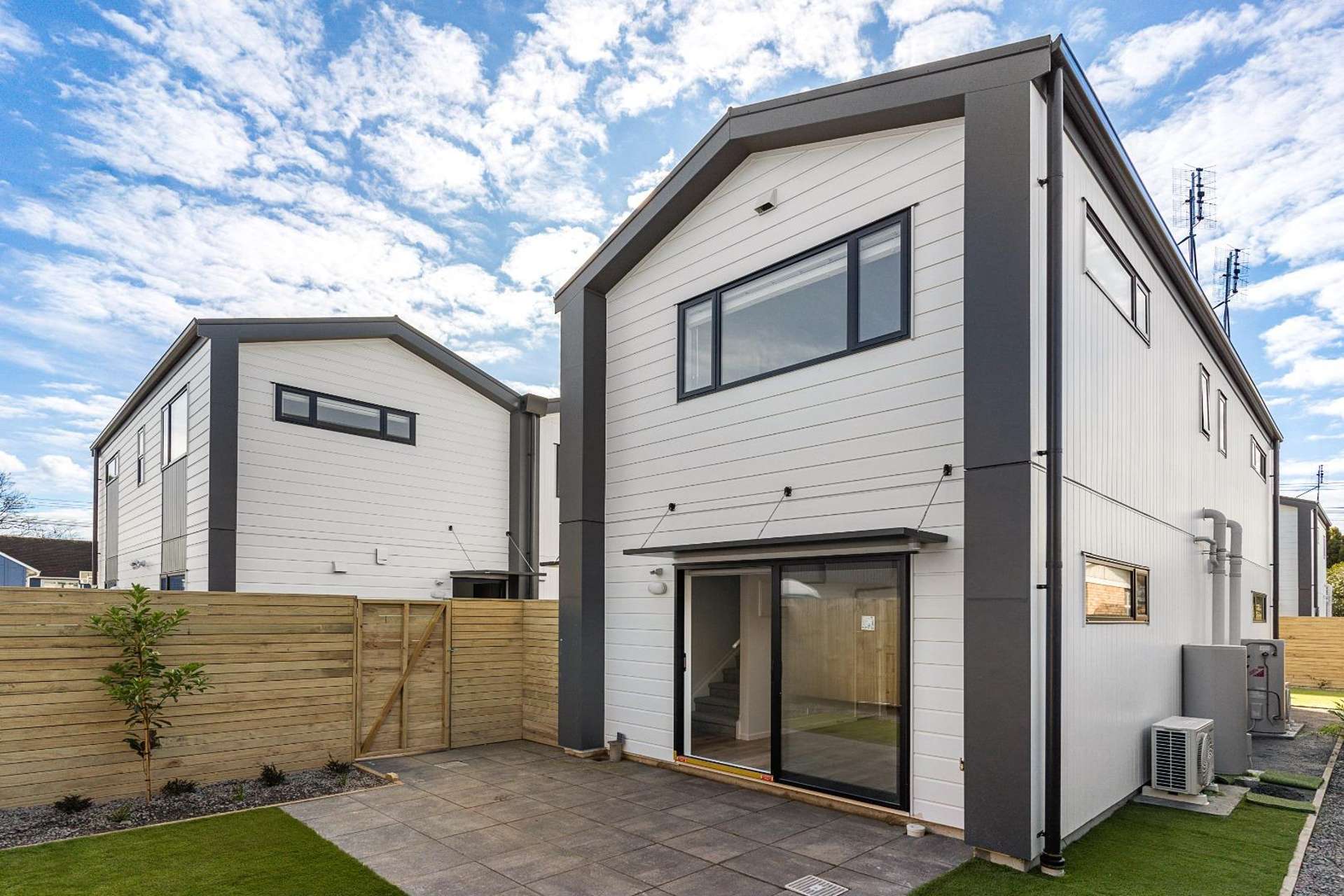 22a Graham Avenue Te Atatu Peninsula_0