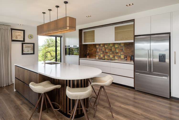 26 Estuary Views Cockle Bay_5