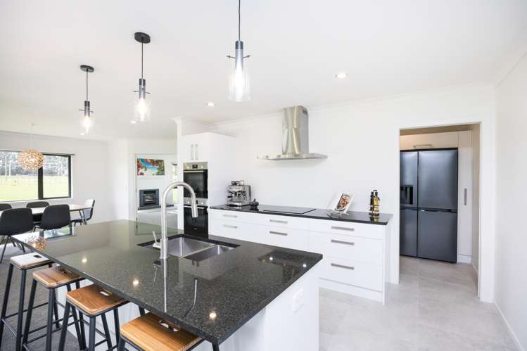 455 Mount Stewart Halcombe Road Halcombe_4