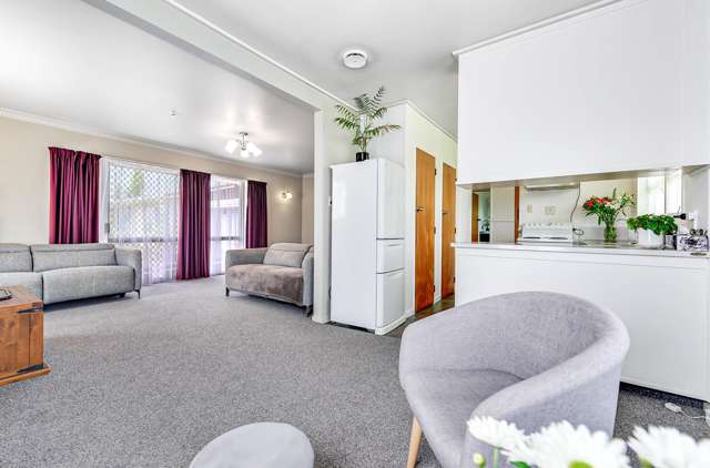 49b Tramway Road Enderley_1