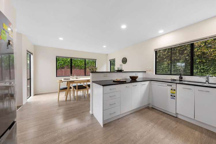 2/22 Herbert Road Mount Eden_6