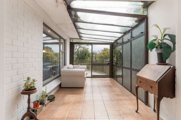 2/10 Harvey Place Saint Heliers_9