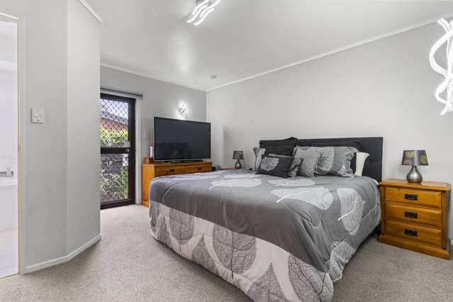 3 Voltaire Court Botany Downs_4