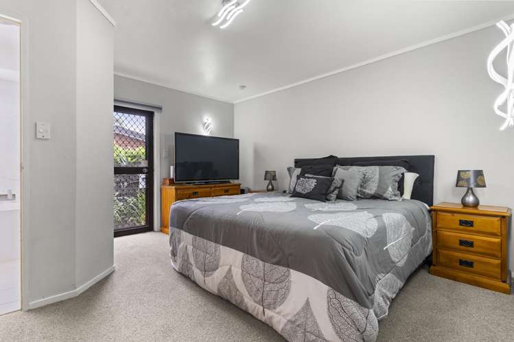 3 Voltaire Court Botany Downs_3