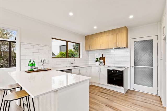 1/10 Coroglen Avenue Birkenhead_2