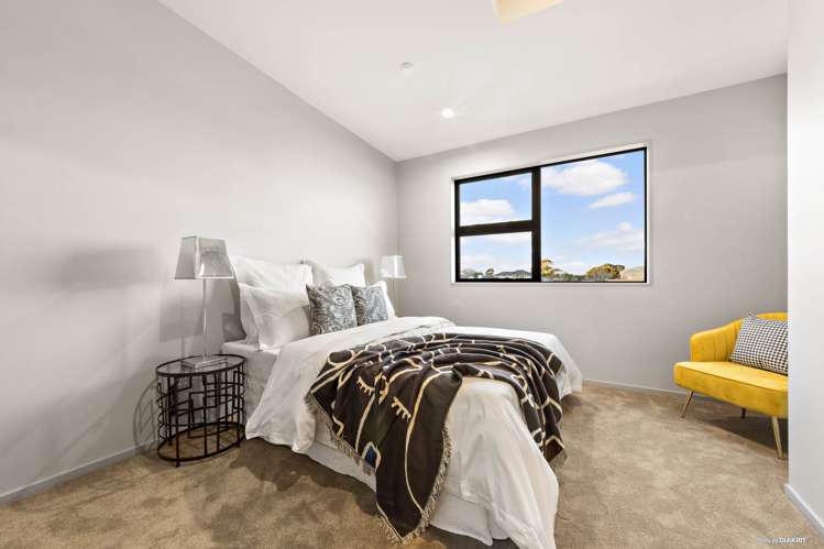 33 Williamson Avenue Belmont_23