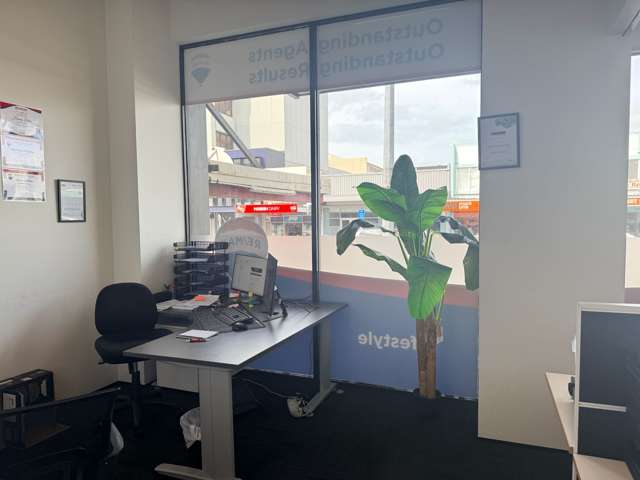 554 Victoria Street Central Hamilton Central_3