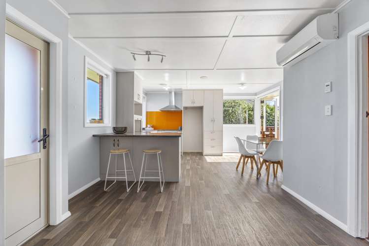 3 Hanlon Street Halfway Bush_8