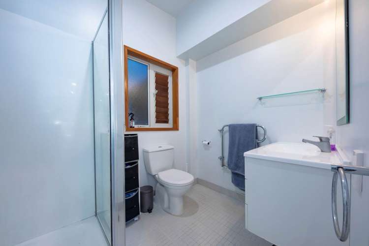 166 Woodlands Park Road Titirangi_12