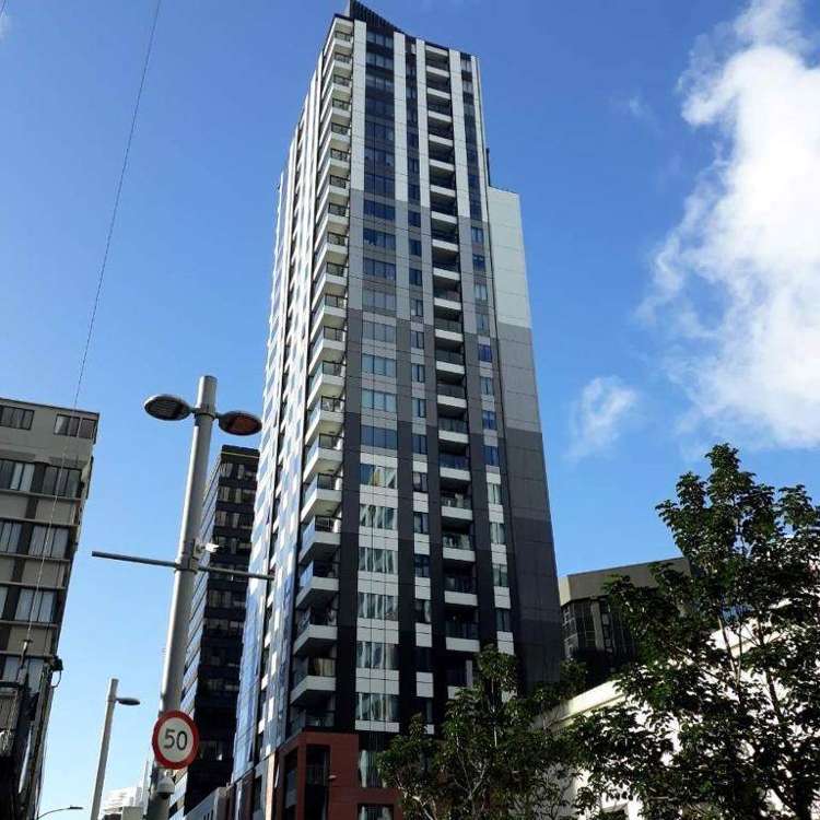 902b/75 Victoria Street West_0
